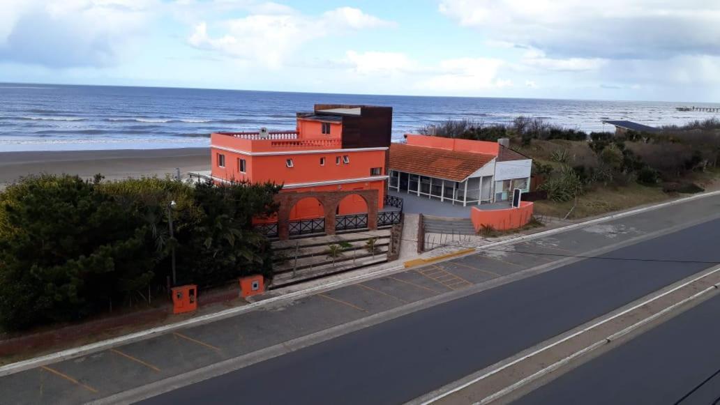 Mutualidad De Empleados Del Club Gimnasia Y Esgrima De Buenos Aires Mar de Ajo