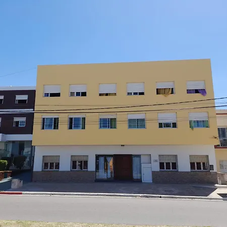 Mutualidad De Empleados Del Club Gimnasia Y Esgrima De Buenos Aires Mar de Ajo Exterior photo